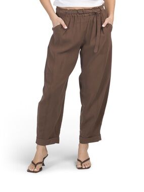 MAX STUDIO LONDON
Barrel Leg Trousers
Color: Acorn
